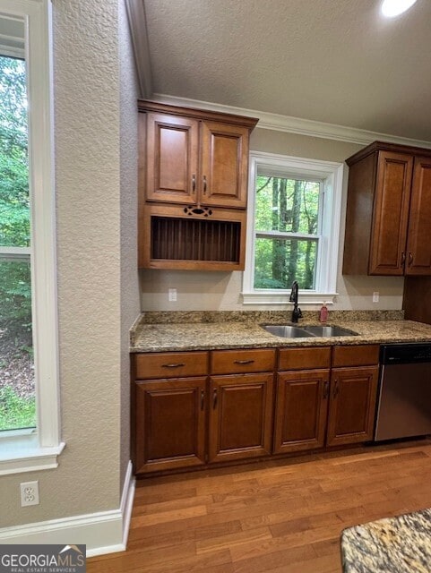 Building Photo - 207 Lakeview Ct