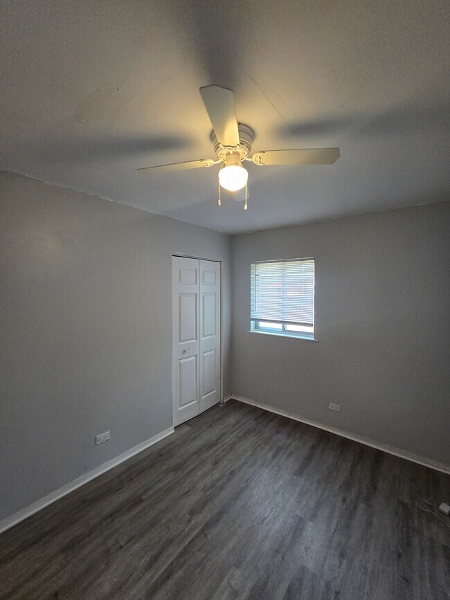 Building Photo - 22221 Willow Tree Ave