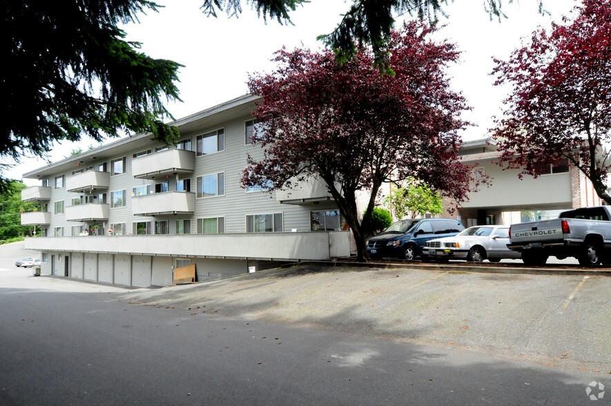Building Photo - Northwood Apartments