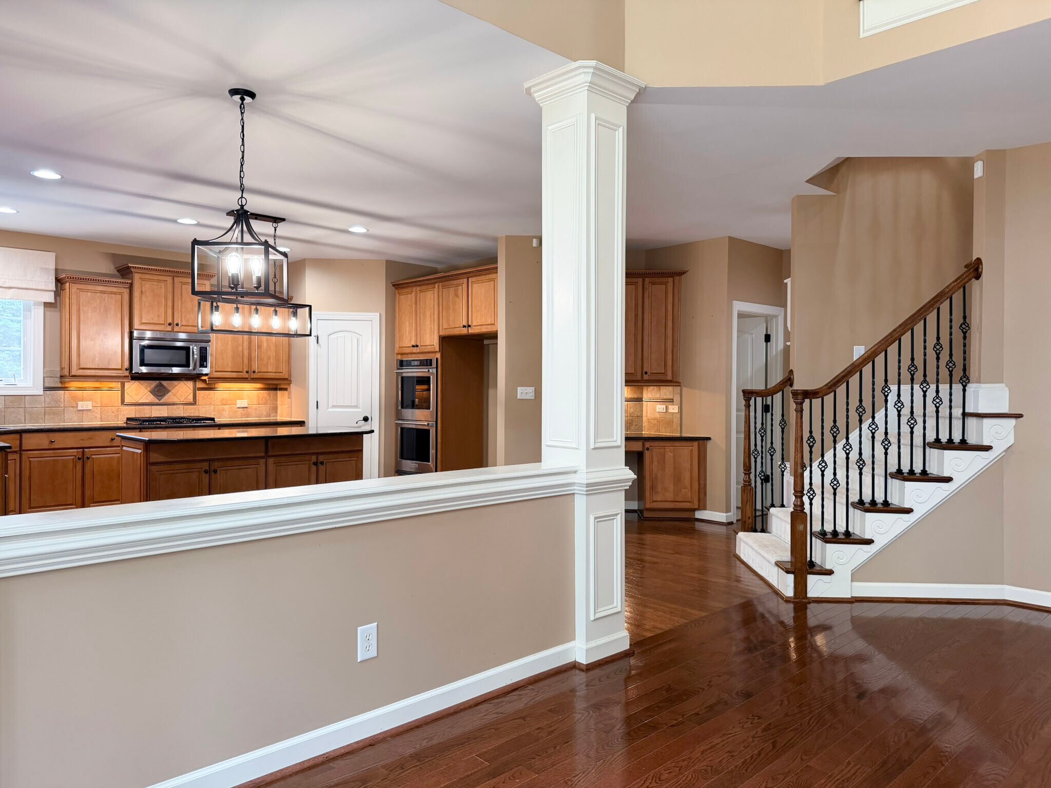Building Photo - 5604 Pine Rock Ct