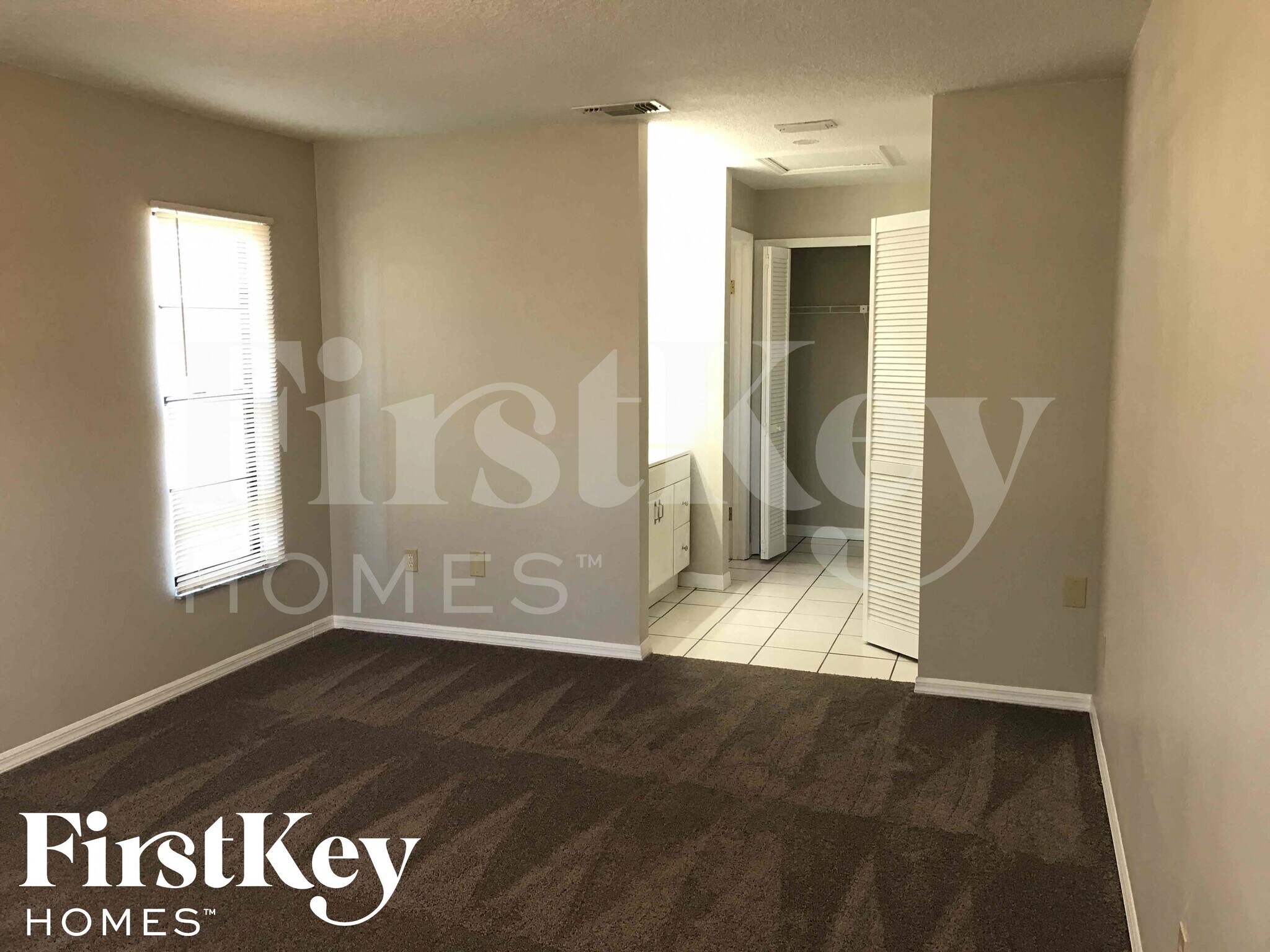 Building Photo - 1771 Gatewood Dr