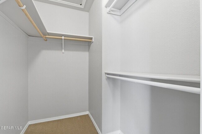 Building Photo - 3165 Sarina Cir