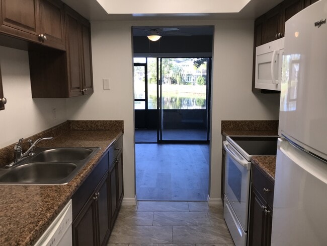 Building Photo - 5838 Peregrine Ave