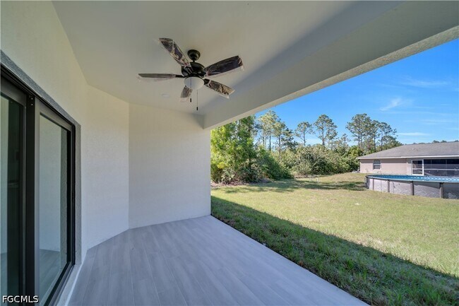 Building Photo - 302 Palisades Ave