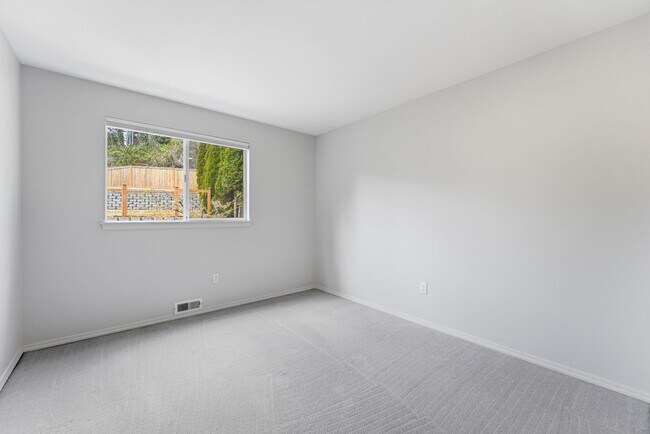 Building Photo - The Entertainer’s Dream