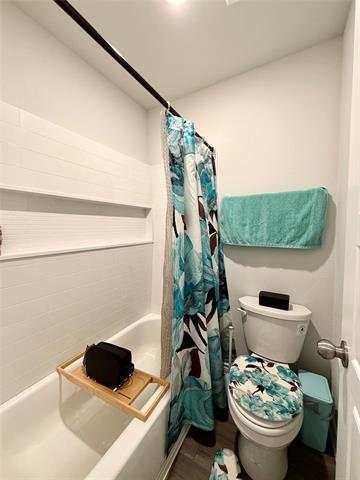 Building Photo - 5664 Shore Point Trl