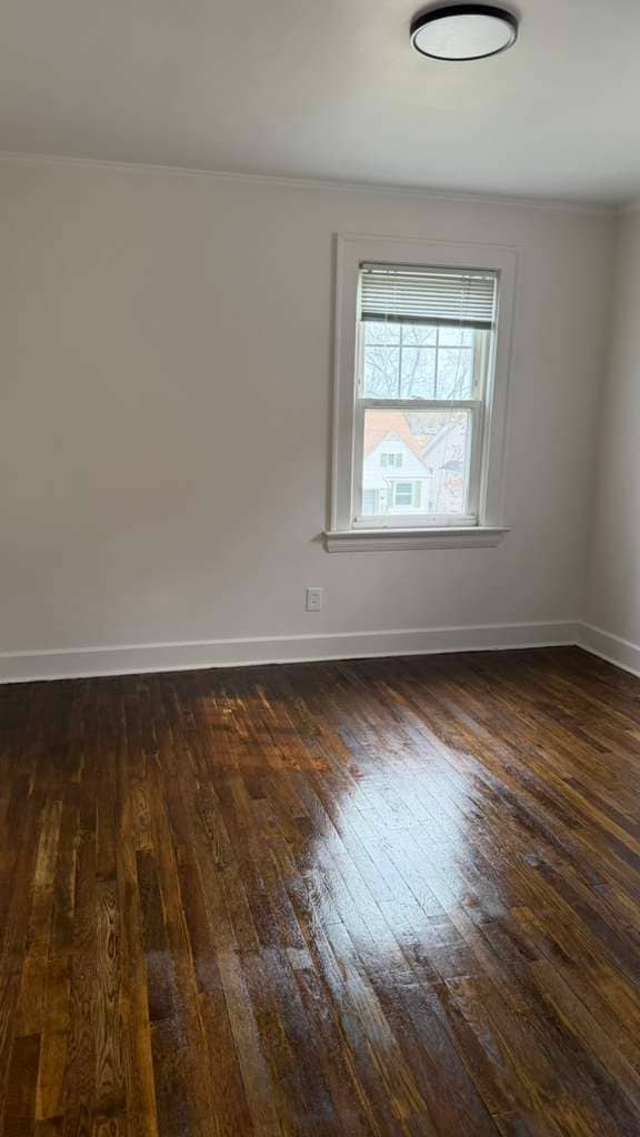 Building Photo - 10006 Plymouth Ave