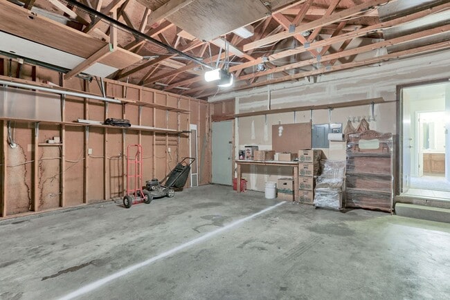 Building Photo - Charming West Fort Collins Rental!