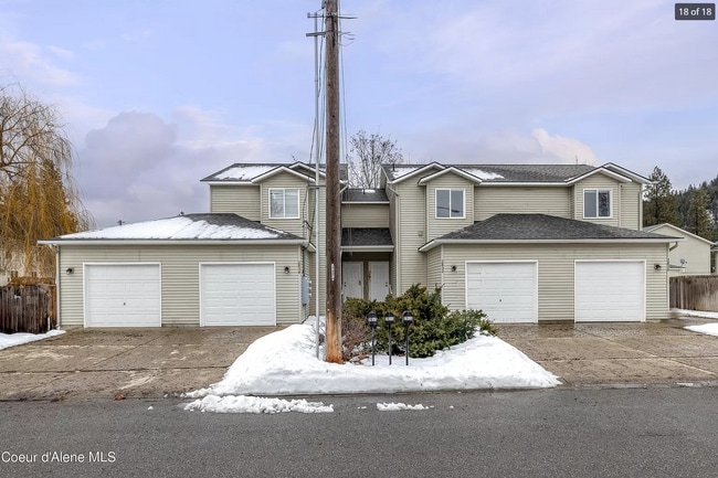 Building Photo - 2830 N 14th St