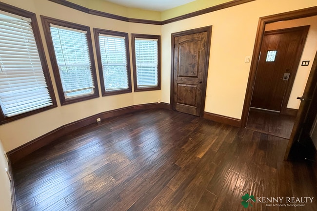 Building Photo - Charming Victorian 3 Bedroom Home in Colma