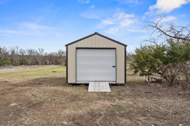 Building Photo - 2-5 ACRES IN HARKER HEIGHTS! FOUR BEDROOMS...