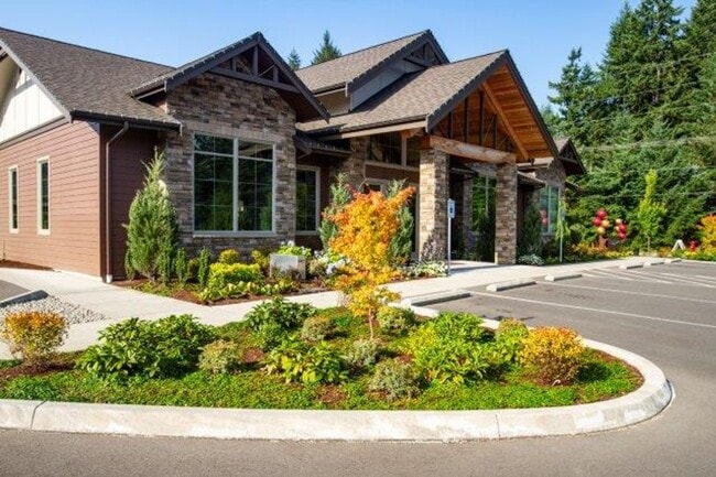 Building Photo - 2 Bedroom top floor in Tumwater! Pool/fitness center/club room/dog run apply today!