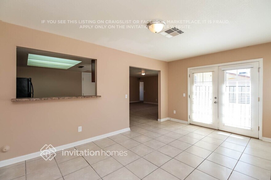 Building Photo - 8925 W Meadowbrook Ave