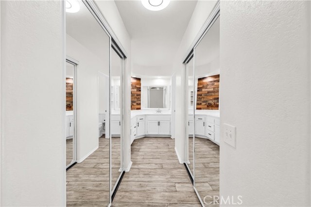 Building Photo - 43311 Alto Dr