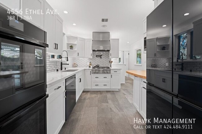 Building Photo - 4556 Ethel Ave