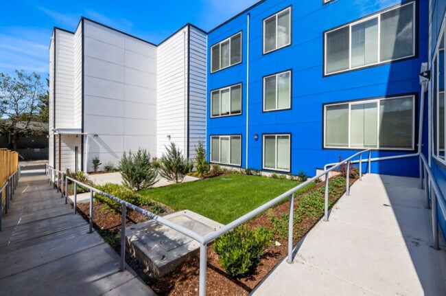 Building Photo - 4502 S Puget Sound Ave