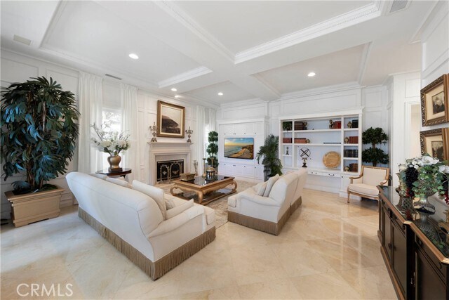 Building Photo - 7 Vista Luci