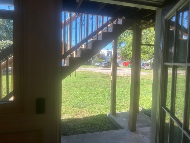 Building Photo - 2409 Floyd Ave