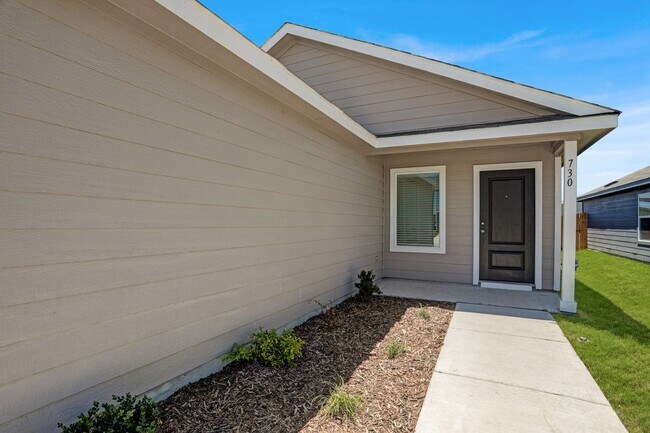 Building Photo - 730 Pawpaw Dr