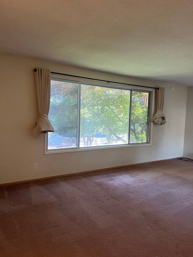 Building Photo - December Rent Free!