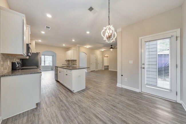 Building Photo - 2534 Grayton Loop