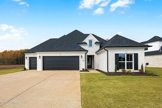 Building Photo - ****Beautiful New Construction-Luxury Living****