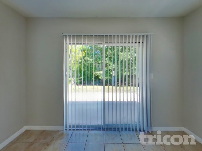 Building Photo - 2305 Cutler Ct