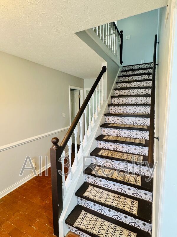 Building Photo - 5733 Hitching Post Ct