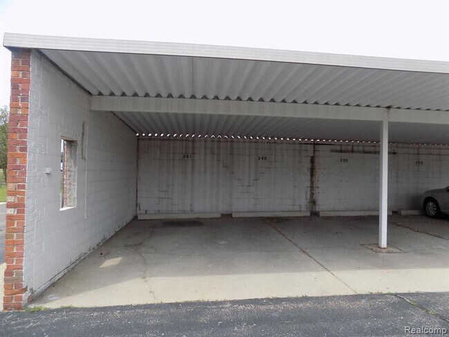 Building Photo - 17898 Mackay St