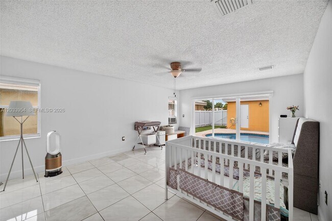 Building Photo - 685 SW 198th Terrace