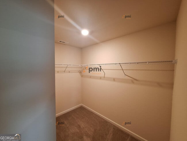 Building Photo - 110 Foley Dr