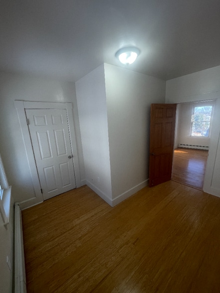 Building Photo - 36 Ohio Ave