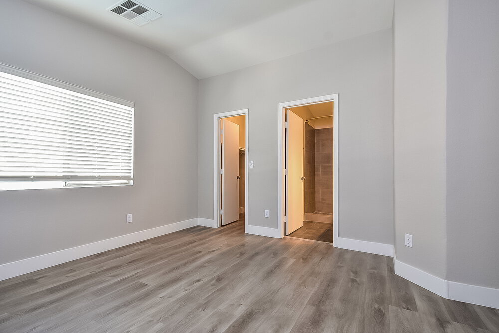 Building Photo - 5159 Mineral Lake Dr