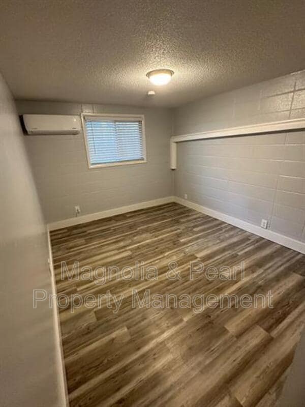 Building Photo - 1608 Fillmore St