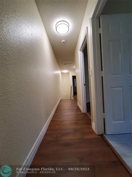 Building Photo - 7661 Tamarac Island Cir