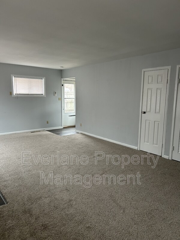 Building Photo - 6713 E 52nd St.