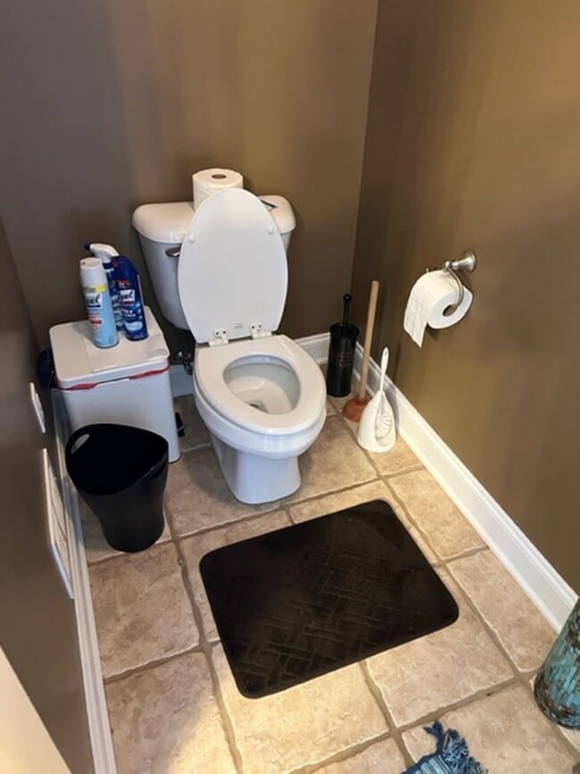 Building Photo - City of Maryville 37803 - SHORT TERM lease considered! Furnished! - 4 bedroom, 3.5 bath home - Ca...