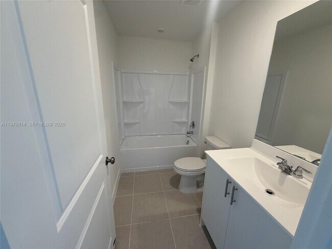 Building Photo - 17341 286 St