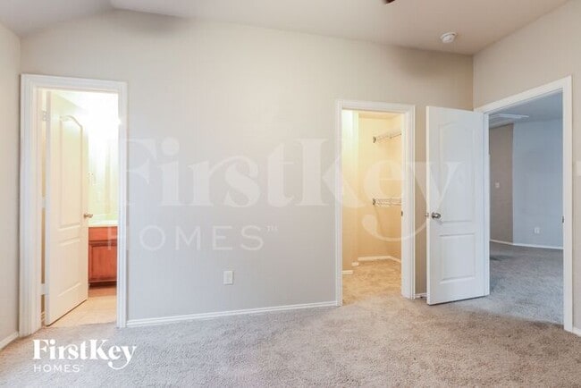 Building Photo - 26029 Kings Mill Crest Dr