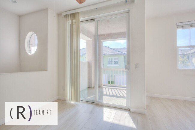 Building Photo - A Stunning Two-Story 2 Bed 2 Bath Home nea...