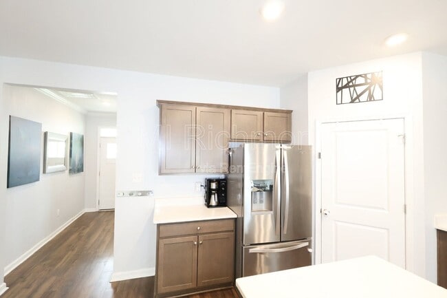 Building Photo - 5918 Brailen Dr