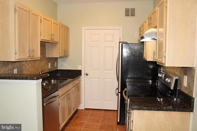 Building Photo - 1580 Spring Gate Dr.