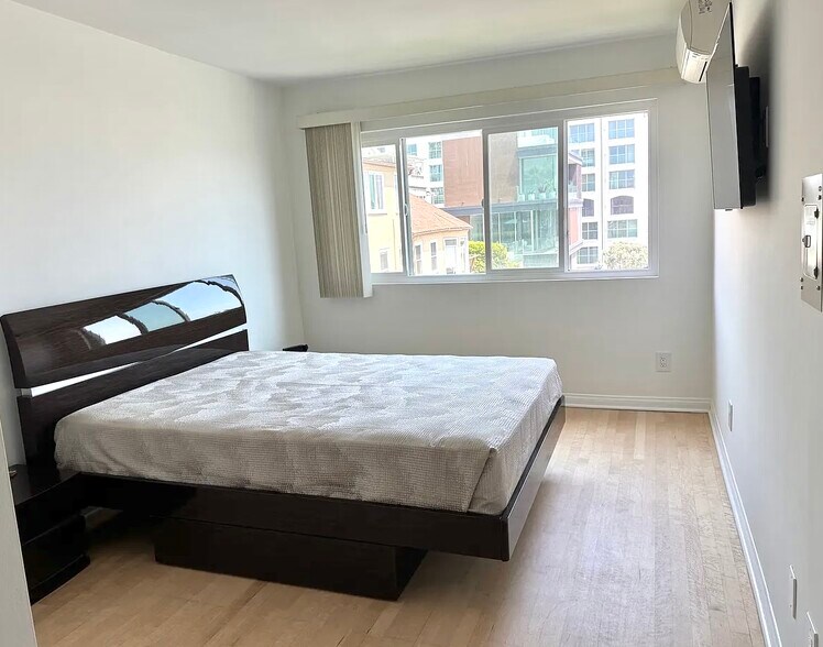 Bedroom 1 - 1649 Appian Way