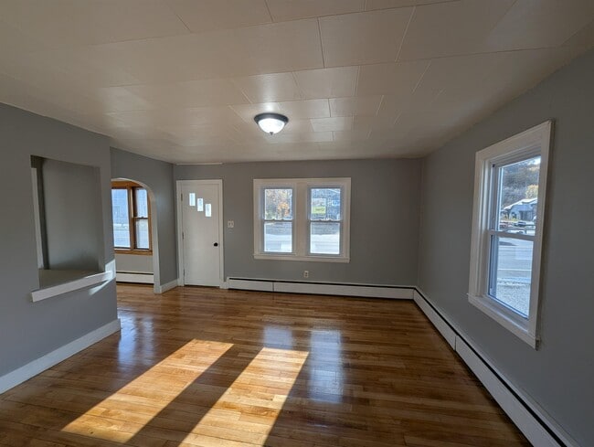 Building Photo - 308 Washington St