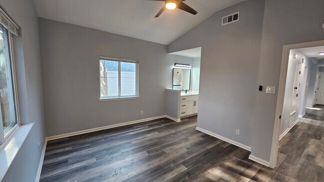 Building Photo - 263 Mooring Cir