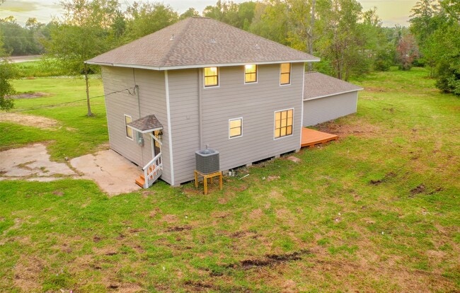 Building Photo - 22311 Warwick Glen Dr