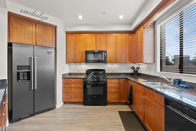 Kitchen - 34457 N Legend Trail Pky