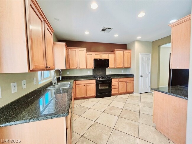 Building Photo - 2629 Rue Toulouse Ave