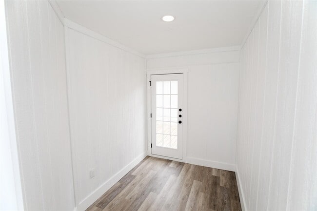 Building Photo - 13103 Pollard Dr