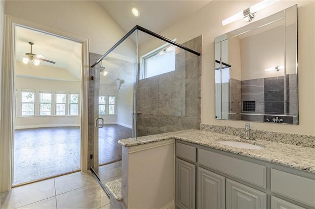 Building Photo - 4533 Redbridge Dr